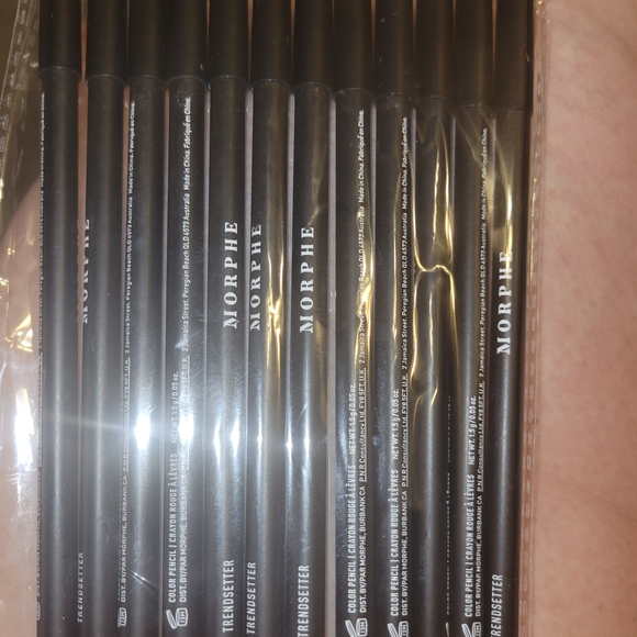 Morphe Eyeliner in Color Trendsetter Collection - Picture 1 of 2